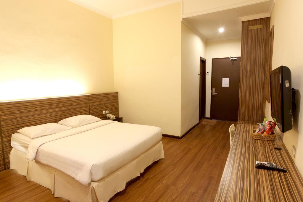 Padmaloka Hotel Tarakan Room photo